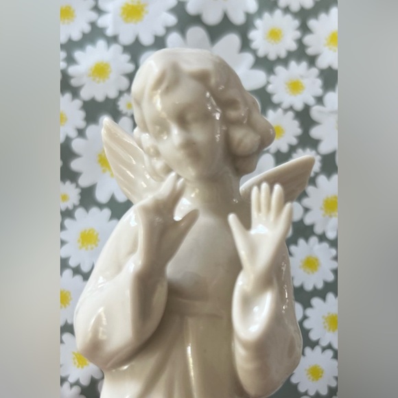 Dresden Angel Conductor  Porcelain Angel Musicians #6 by 4.5" Germany Vintage - Picture 4 of 6